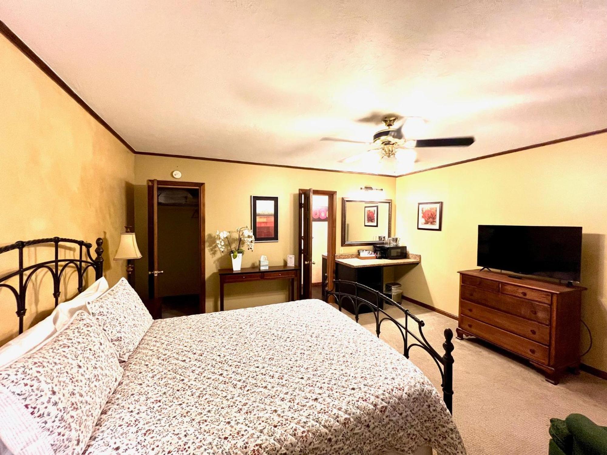 The Mount Vernon Inn Bagian luar foto