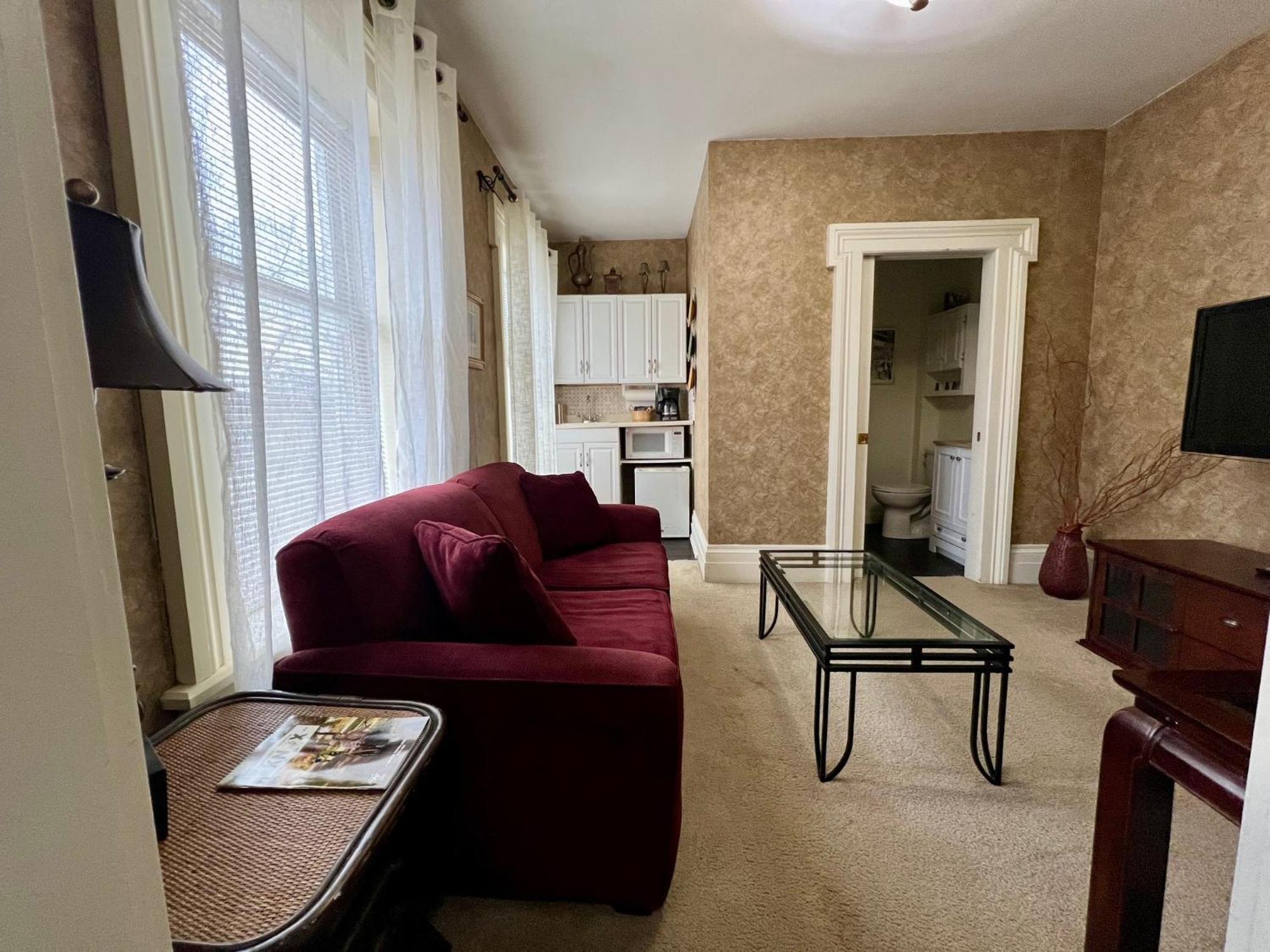 The Mount Vernon Inn Bagian luar foto